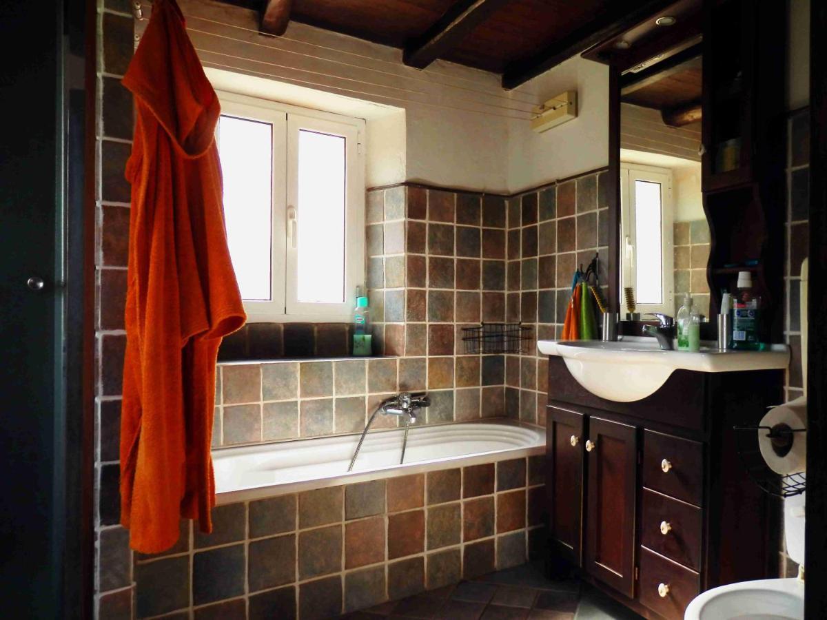 Bed and Breakfast @Gatetothewild Coreglia Ligure Exterior foto